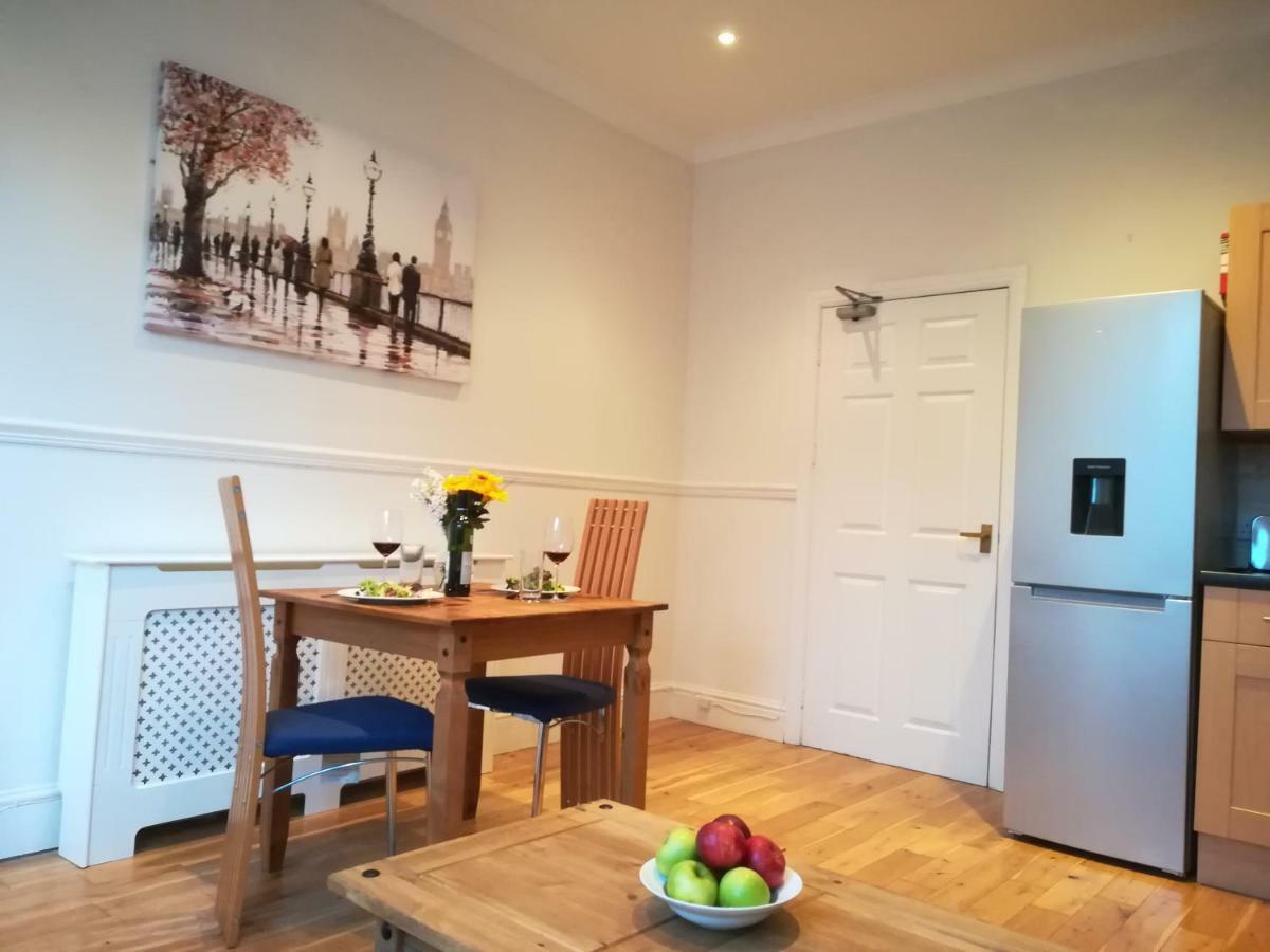 Bright And Airy, 1 Bedroom, Ground Floor Apartment, Uplands, Swansea Esterno foto