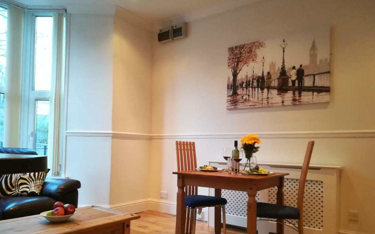 Bright And Airy, 1 Bedroom, Ground Floor Apartment, Uplands, Swansea Esterno foto